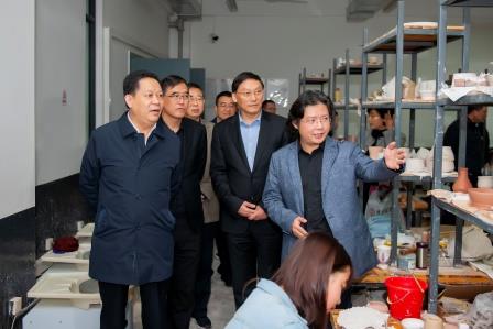 1573198782137555.jpg 微信图片_20191108095622.jpg